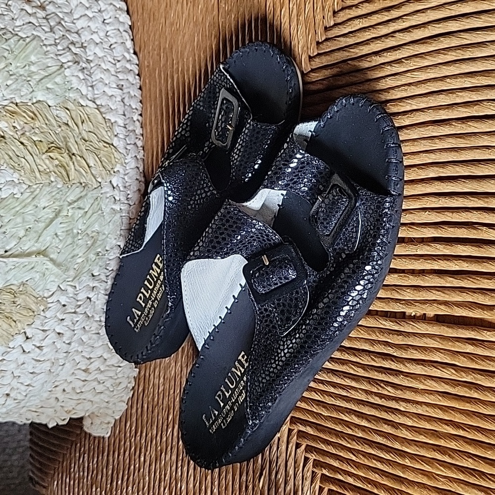 La Plume Jen croc, leather sandals,  black metallic, size 37EU , 6.5-7 US